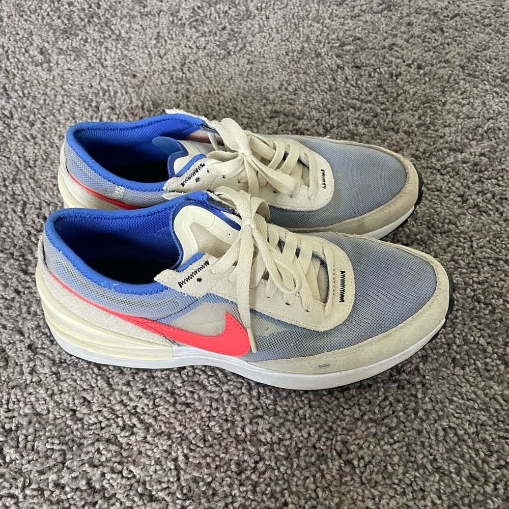 Nike sneakers Y6.5 W8